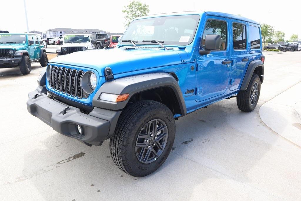 new 2025 Jeep Wrangler car, priced at $43,402
