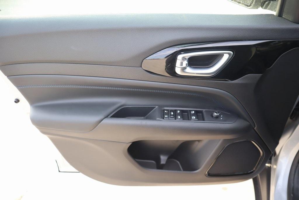 new 2026 Jeep Compass car, priced at $30,220