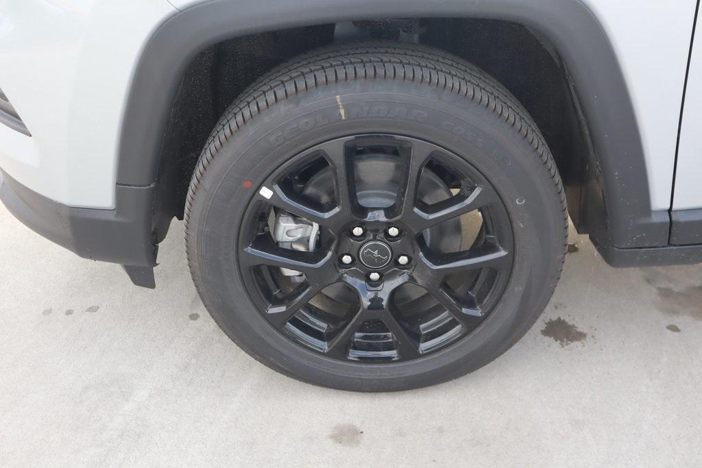 new 2026 Jeep Compass car, priced at $30,220