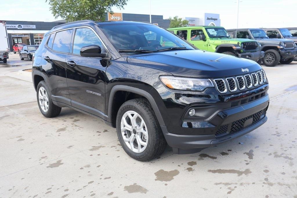 new 2025 Jeep Compass car, priced at $27,719