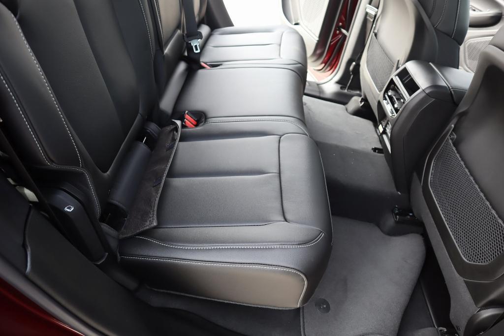 new 2025 Jeep Grand Cherokee car, priced at $40,853