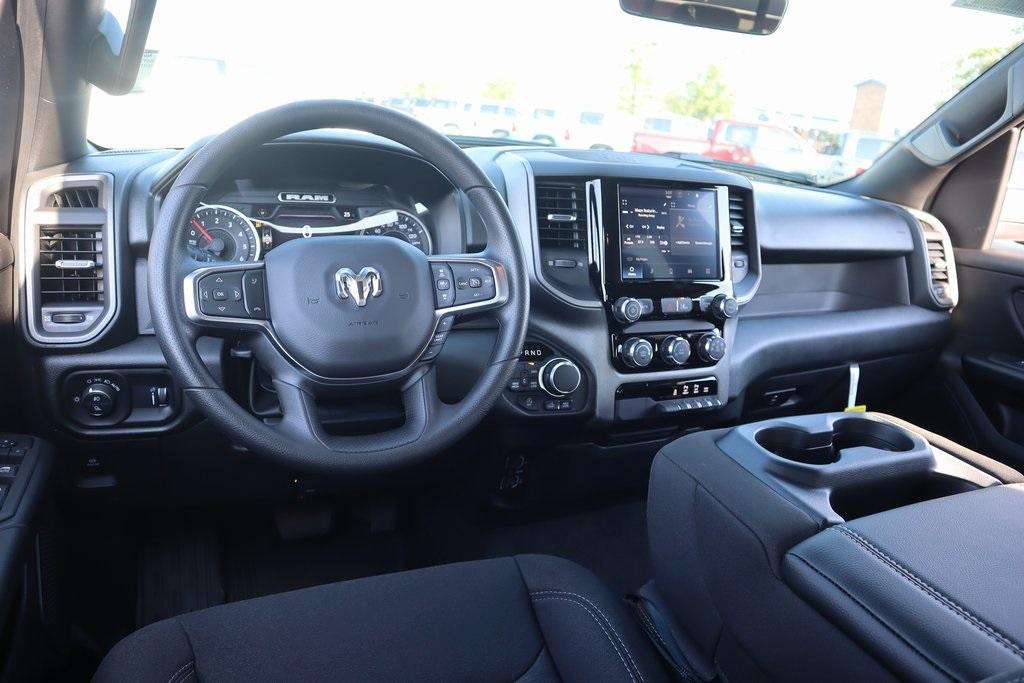 new 2025 Ram 1500 car, priced at $48,925