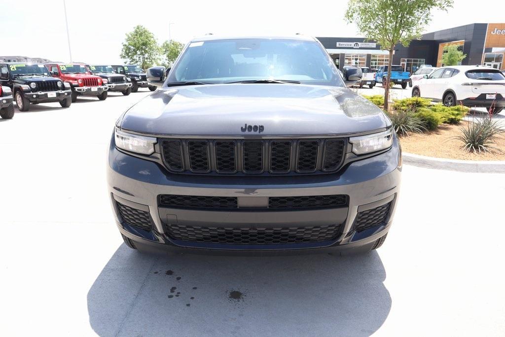 new 2025 Jeep Grand Cherokee L car, priced at $39,713