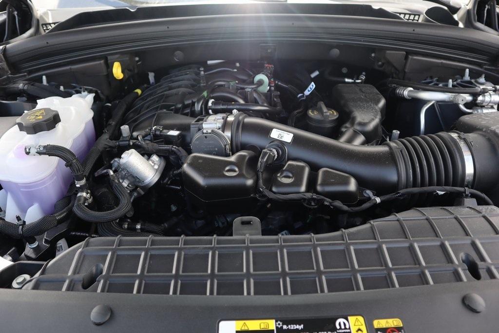 new 2025 Jeep Grand Cherokee L car, priced at $39,713