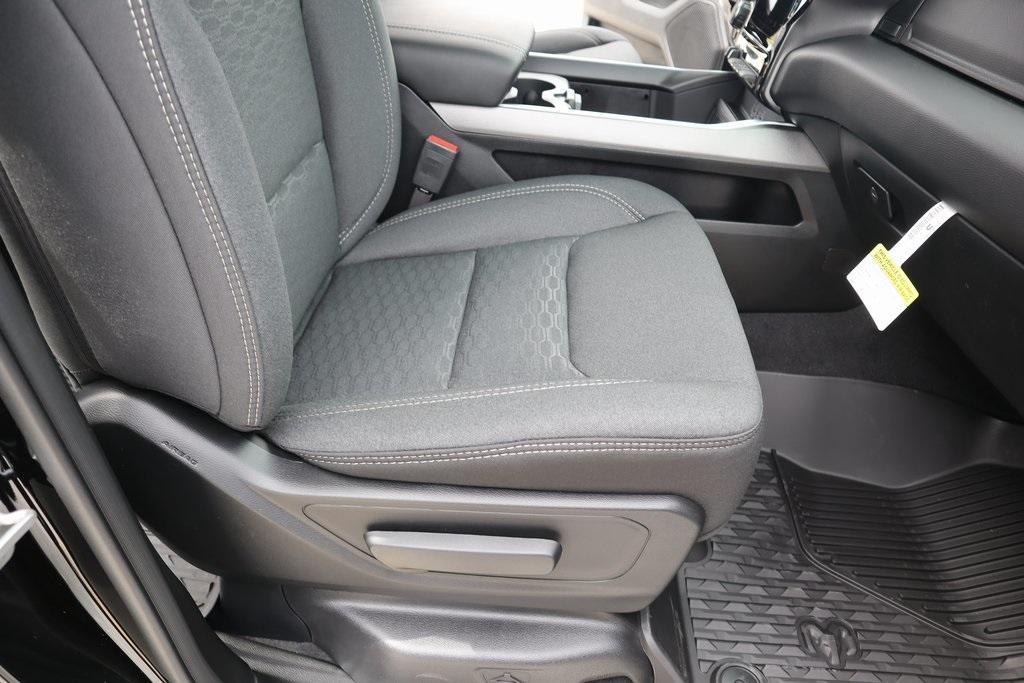 new 2025 Ram 1500 car, priced at $53,091