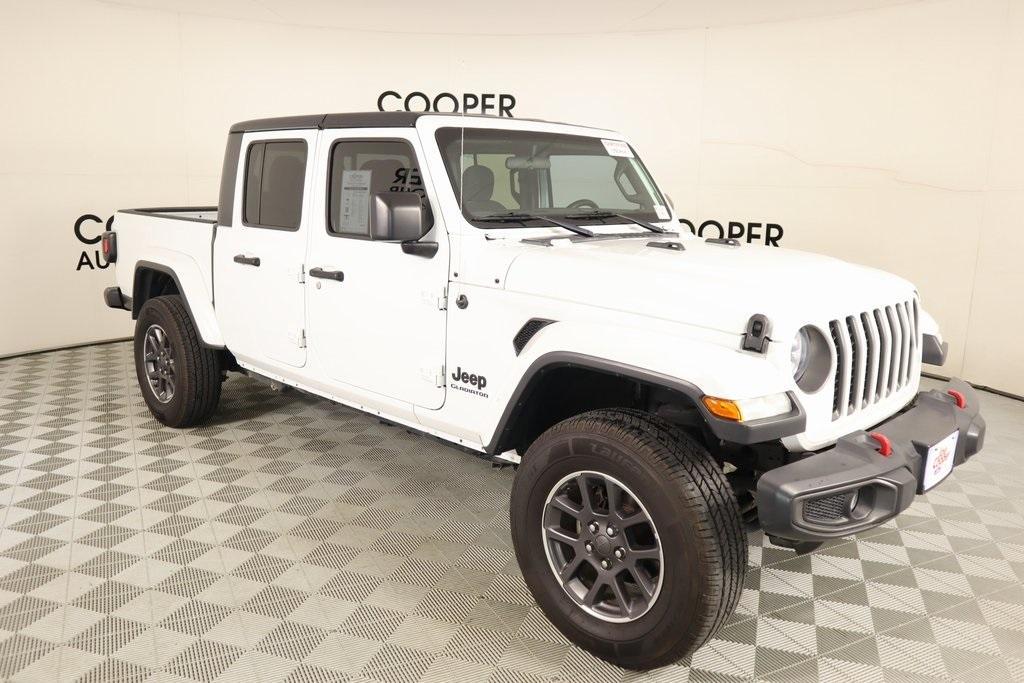 used 2020 Jeep Gladiator car, priced at $30,009