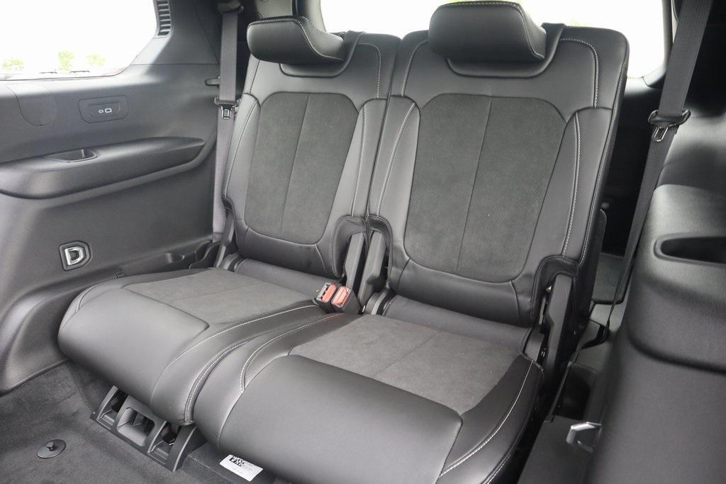 new 2025 Jeep Grand Cherokee L car, priced at $38,353
