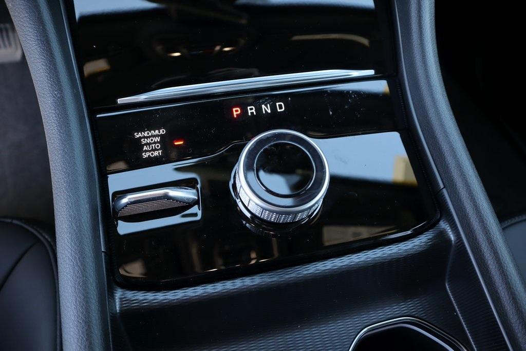 new 2025 Jeep Grand Cherokee L car, priced at $42,585
