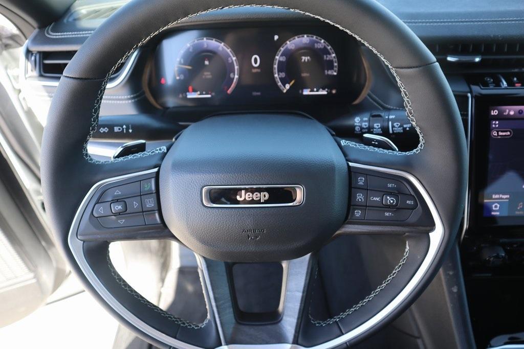 new 2025 Jeep Grand Cherokee L car, priced at $42,585
