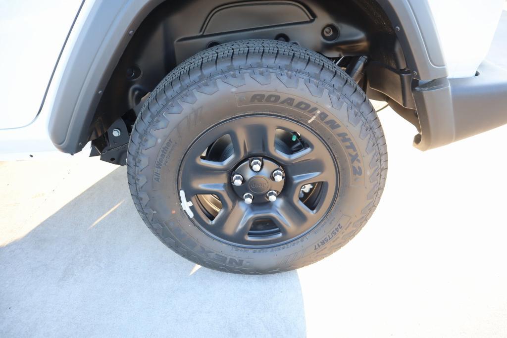 new 2025 Jeep Wrangler car, priced at $36,168