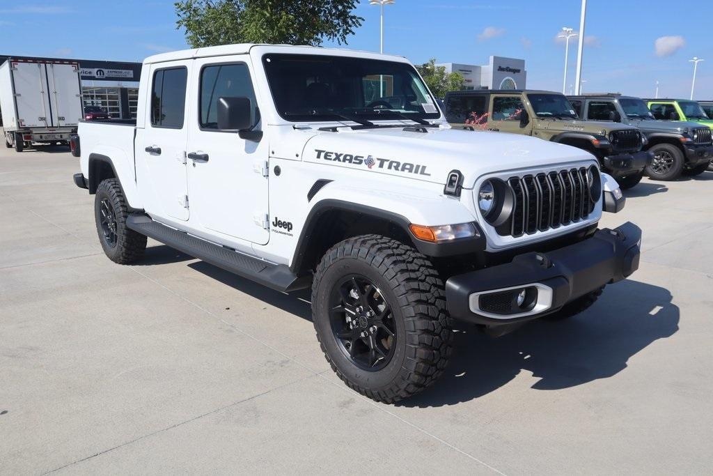 new 2025 Jeep Gladiator car, priced at $40,420