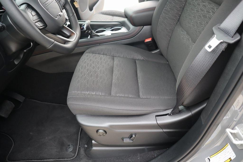 new 2025 Dodge Durango car, priced at $37,700