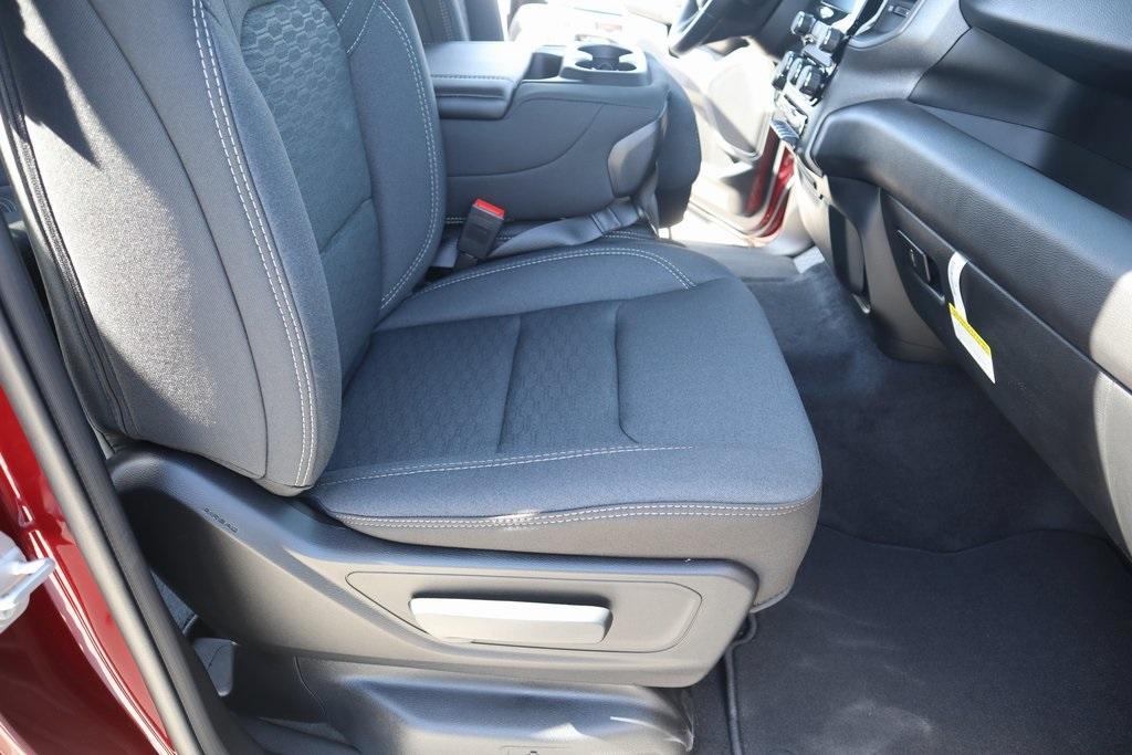 new 2025 Ram 1500 car, priced at $36,986