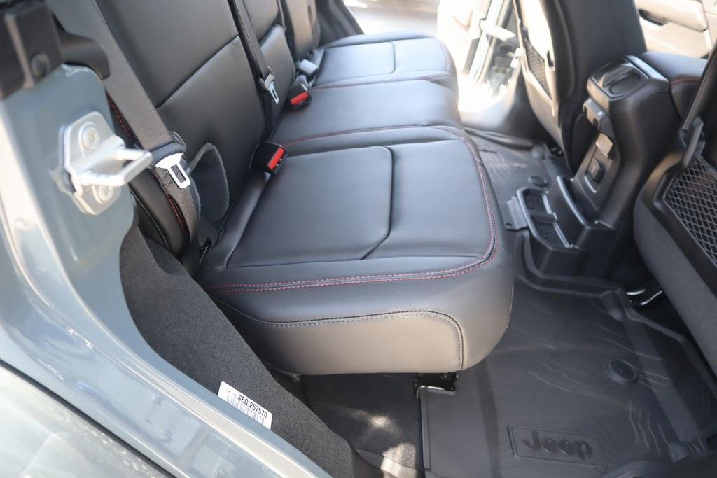 new 2025 Jeep Wrangler car, priced at $57,798
