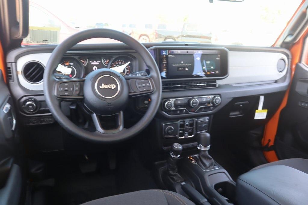 new 2025 Jeep Wrangler car, priced at $37,922