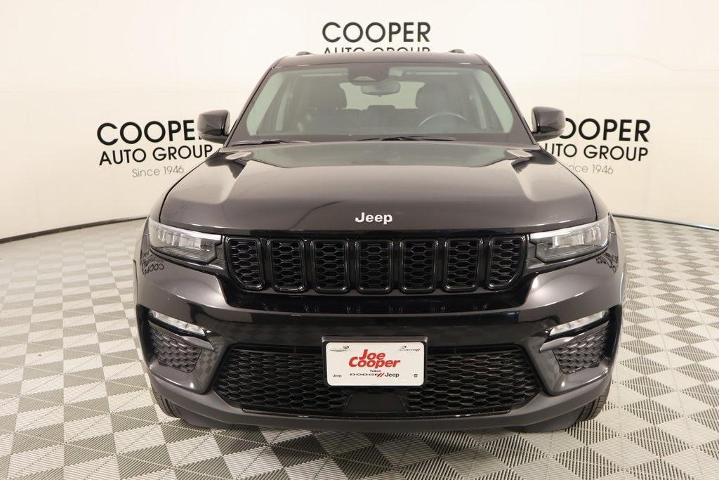 used 2022 Jeep Grand Cherokee car, priced at $31,559