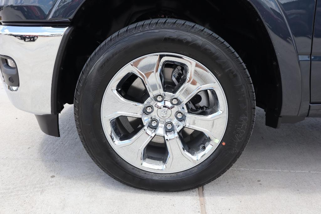 new 2025 Ram 1500 car, priced at $52,420