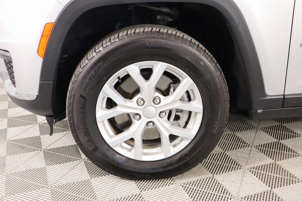 used 2023 Jeep Grand Cherokee L car, priced at $35,559
