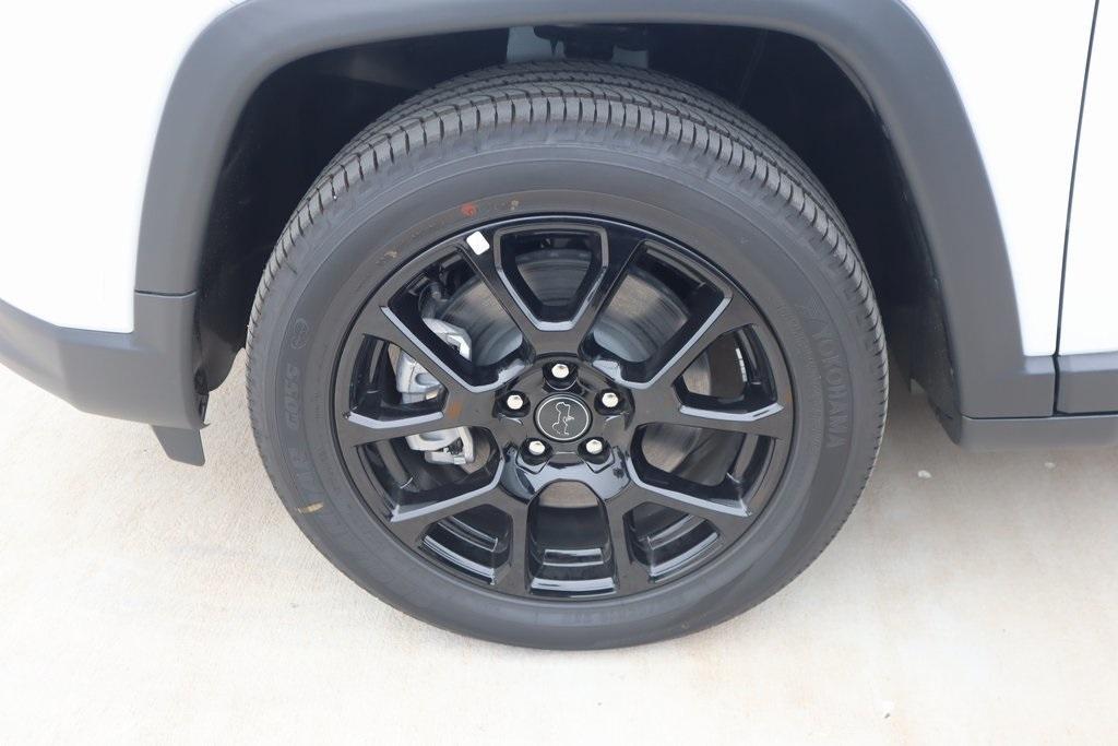 new 2026 Jeep Compass car, priced at $32,090