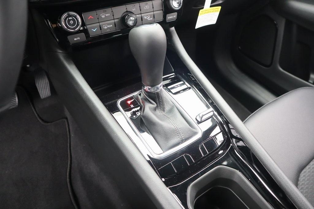 new 2026 Jeep Compass car, priced at $32,090