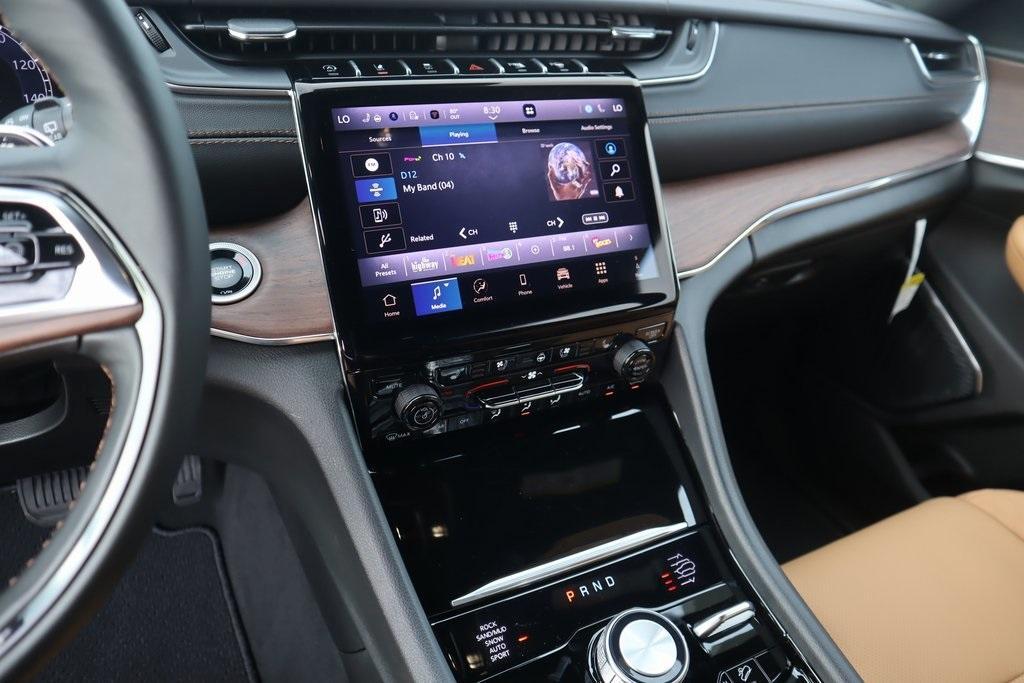 new 2025 Jeep Grand Cherokee L car, priced at $61,114