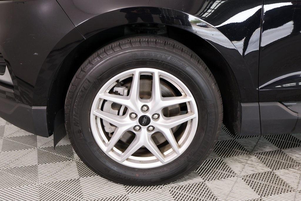 used 2024 Ford Edge car, priced at $24,319