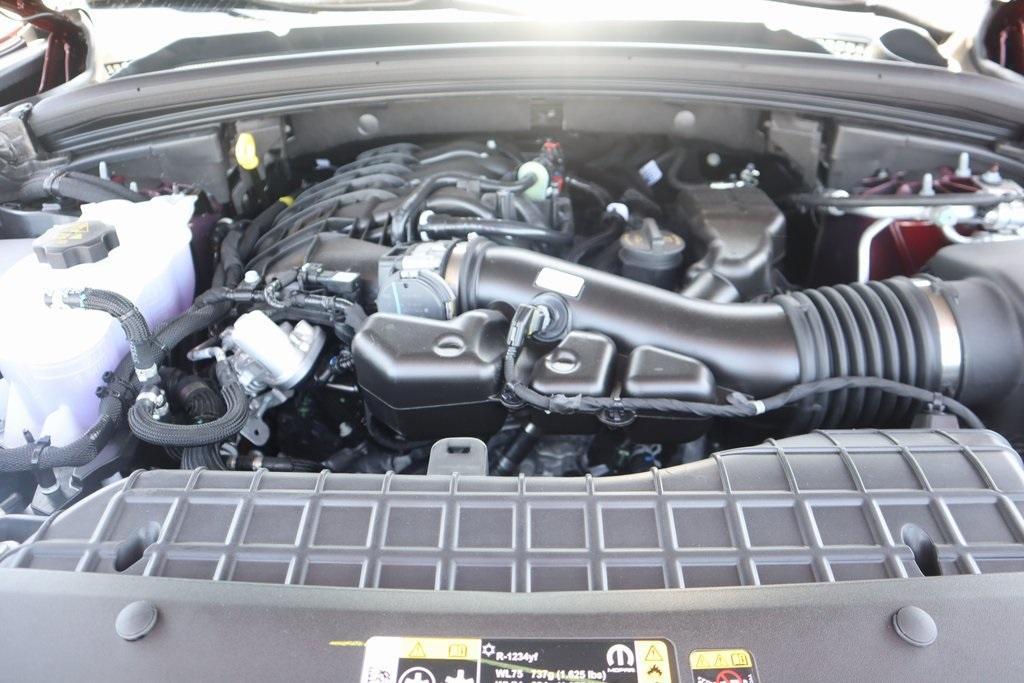 new 2025 Jeep Grand Cherokee car, priced at $37,371
