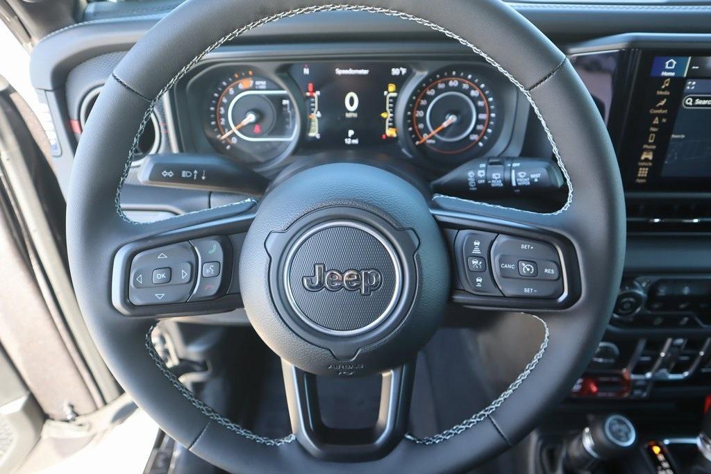 new 2025 Jeep Wrangler car, priced at $62,622