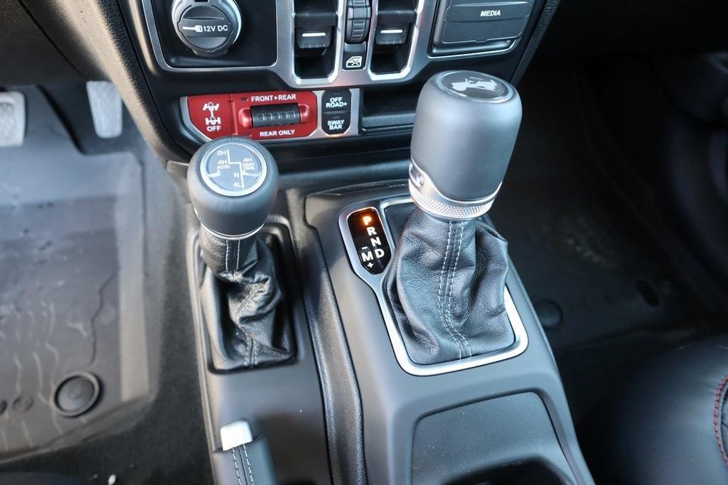 new 2025 Jeep Wrangler car, priced at $62,622