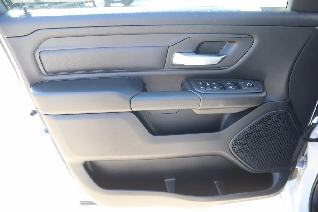 new 2025 Ram 1500 car, priced at $38,741