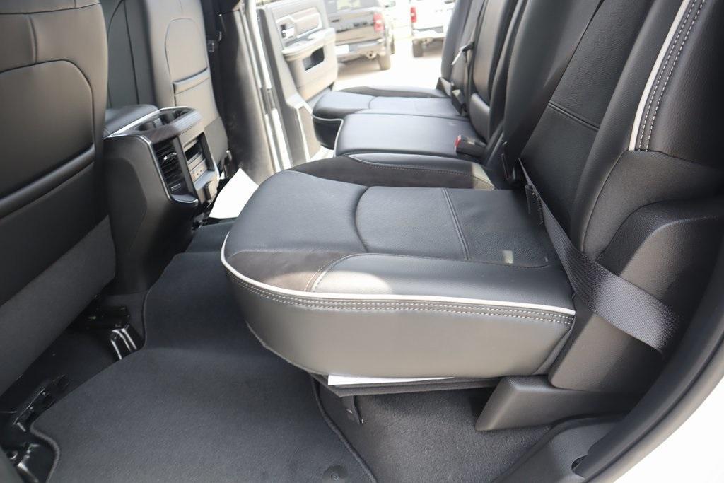 new 2025 Ram 2500 car, priced at $75,998
