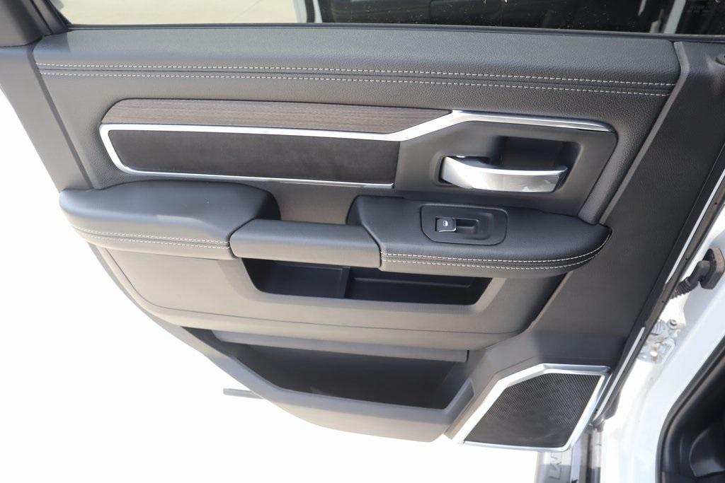 new 2025 Ram 2500 car, priced at $75,998