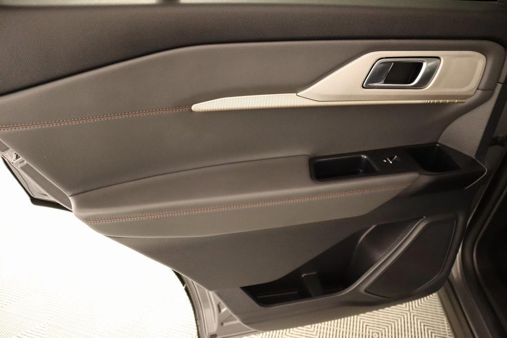 used 2025 Ford Explorer car, priced at $35,289
