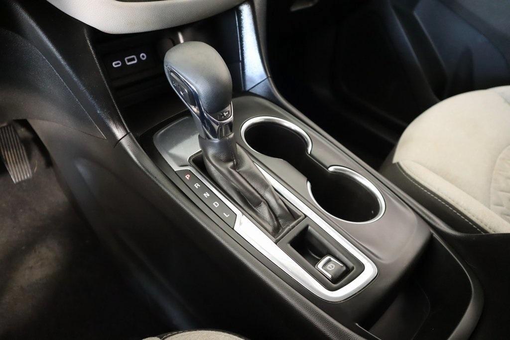 used 2022 Chevrolet Equinox car, priced at $18,009