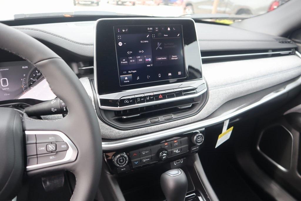 new 2025 Jeep Compass car, priced at $27,189