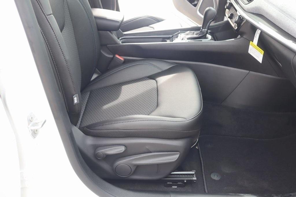 new 2025 Jeep Compass car, priced at $27,189