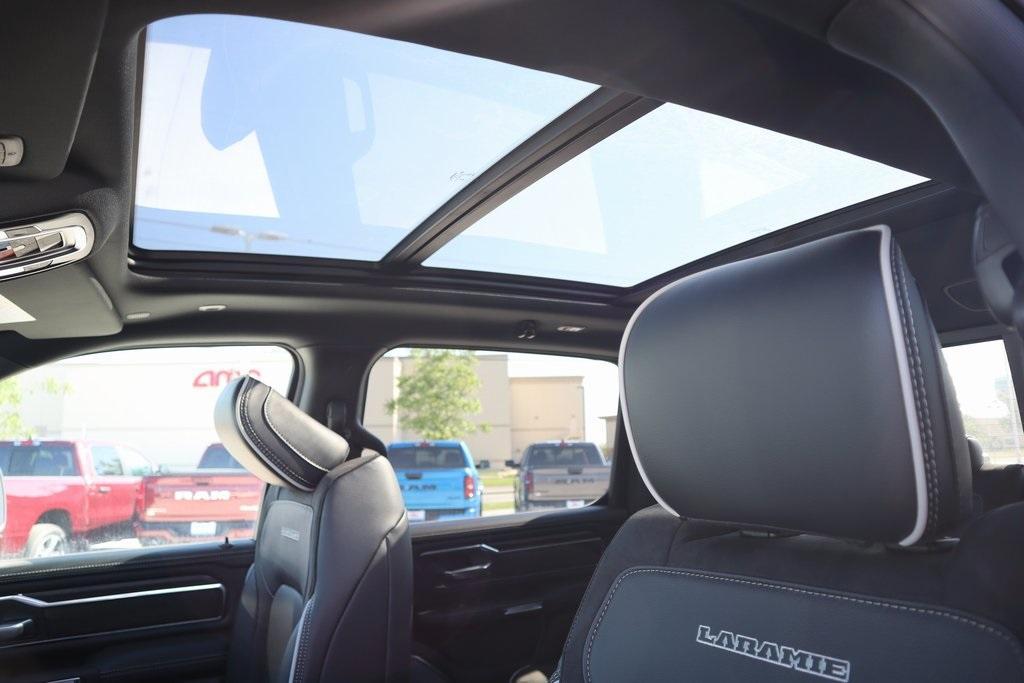 new 2025 Ram 1500 car, priced at $55,187
