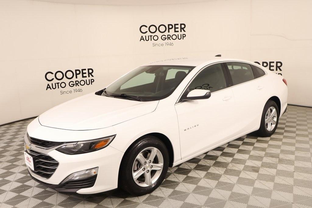 used 2024 Chevrolet Malibu car, priced at $19,059
