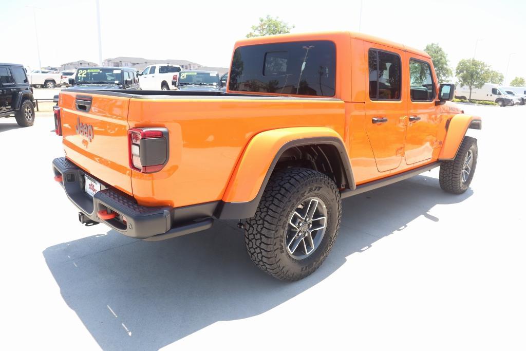 new 2025 Jeep Gladiator car, priced at $57,224