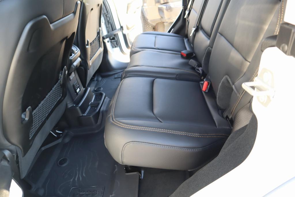 new 2025 Jeep Wrangler car, priced at $48,405