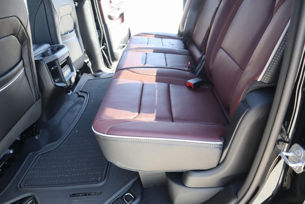 new 2025 Ram 1500 car, priced at $76,733