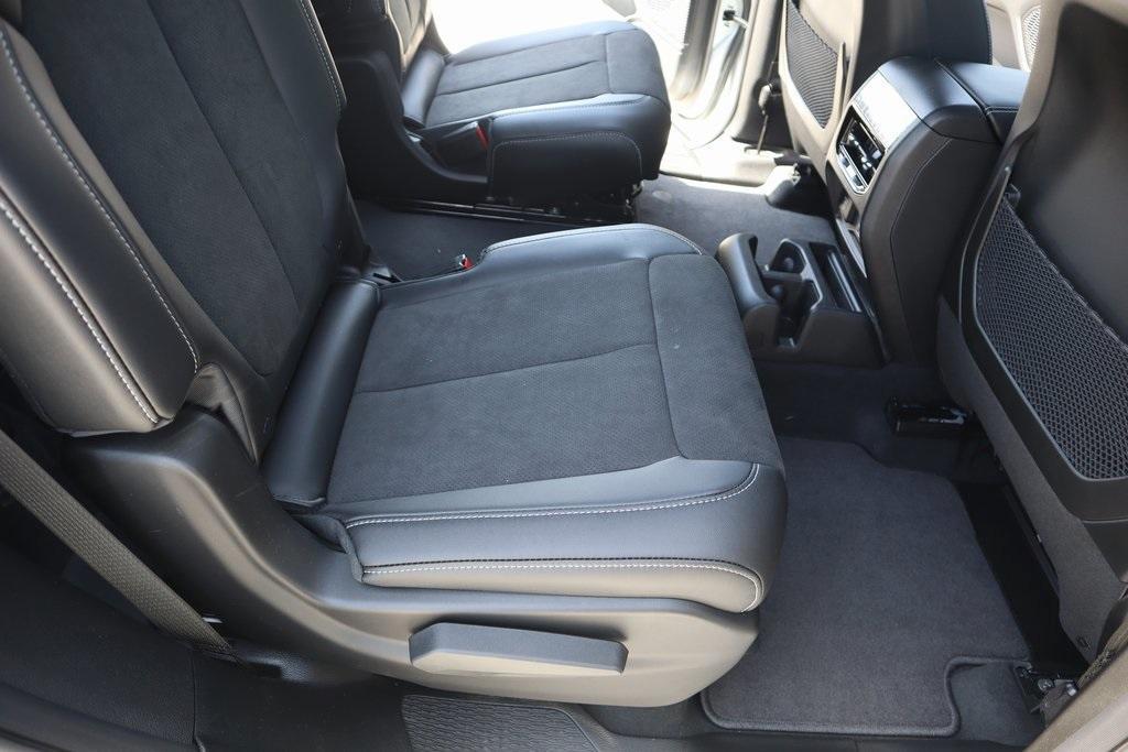 new 2025 Jeep Grand Cherokee L car, priced at $38,083