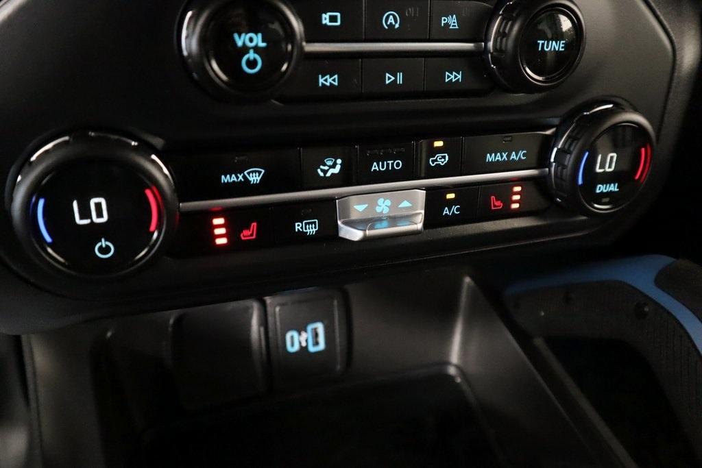 used 2023 Ford Bronco car, priced at $48,009