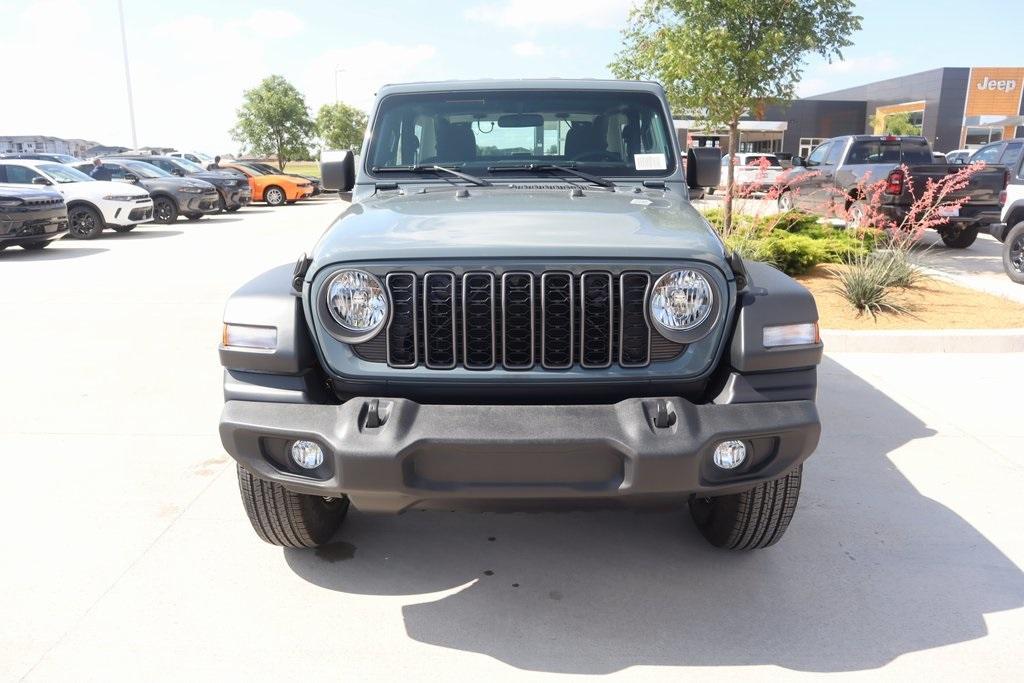 new 2025 Jeep Wrangler car, priced at $36,280