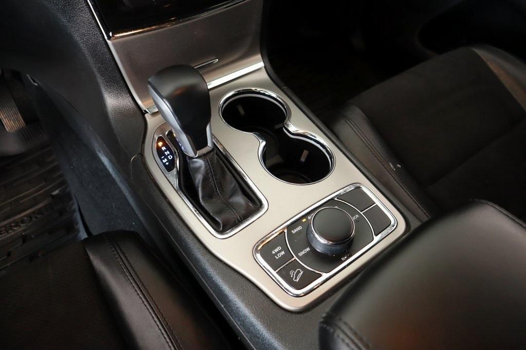 used 2022 Jeep Grand Cherokee WK car, priced at $29,090
