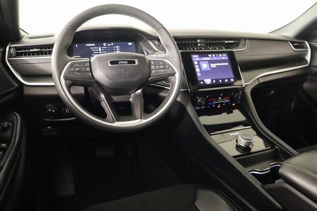 used 2024 Jeep Grand Cherokee L car, priced at $37,219