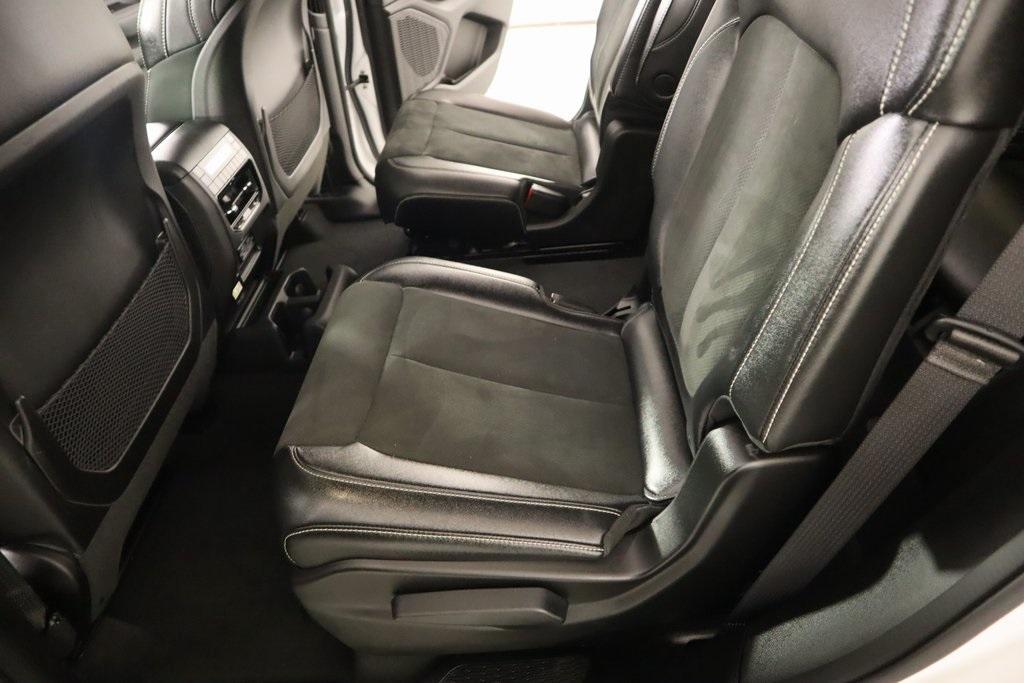 used 2024 Jeep Grand Cherokee L car, priced at $37,219