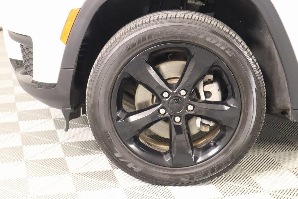 used 2024 Jeep Grand Cherokee L car, priced at $37,219