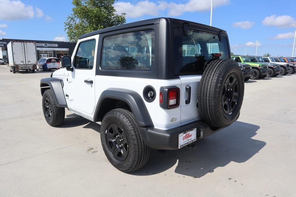 new 2025 Jeep Wrangler car, priced at $35,762
