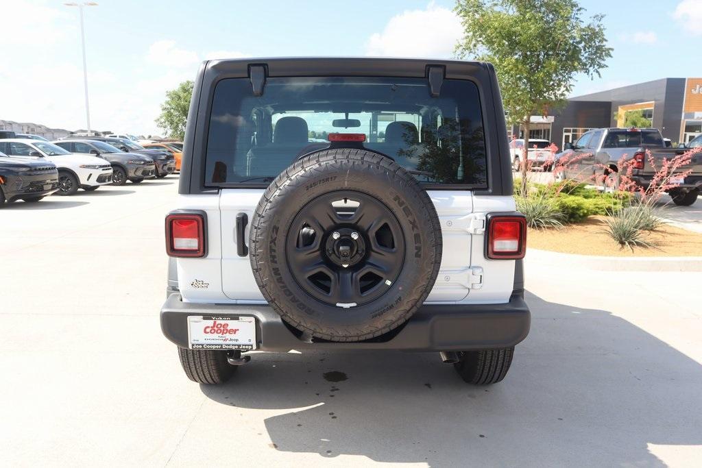 new 2025 Jeep Wrangler car, priced at $35,762